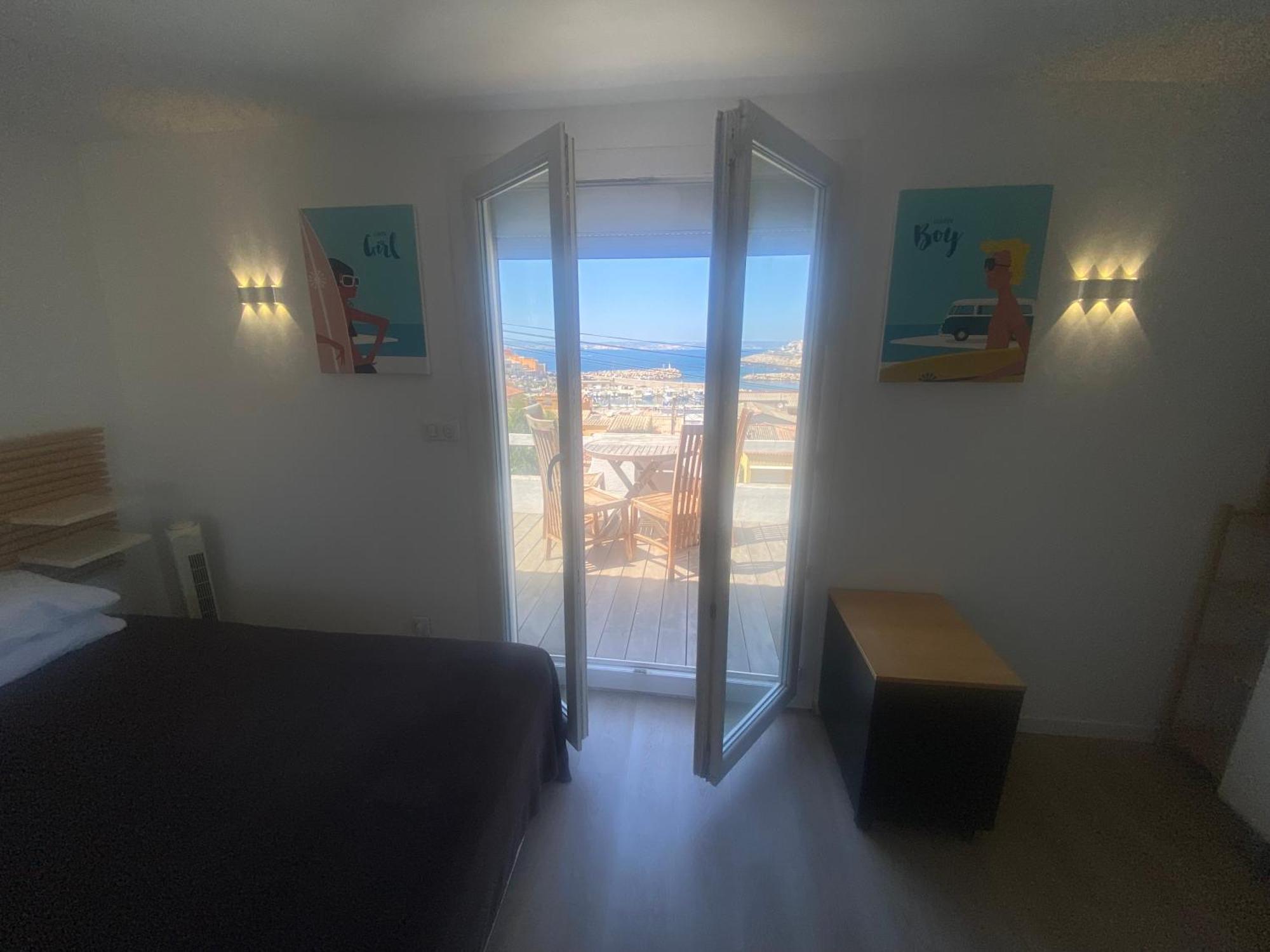 Au Coeur Du Parc National Du Massif Des Calanques, La Flibuste Des Goudes, Maison 2 Chambres, Climatisee, Jardins, Solarium, Proche Plage, Large Vue Mer Marseille Luaran gambar