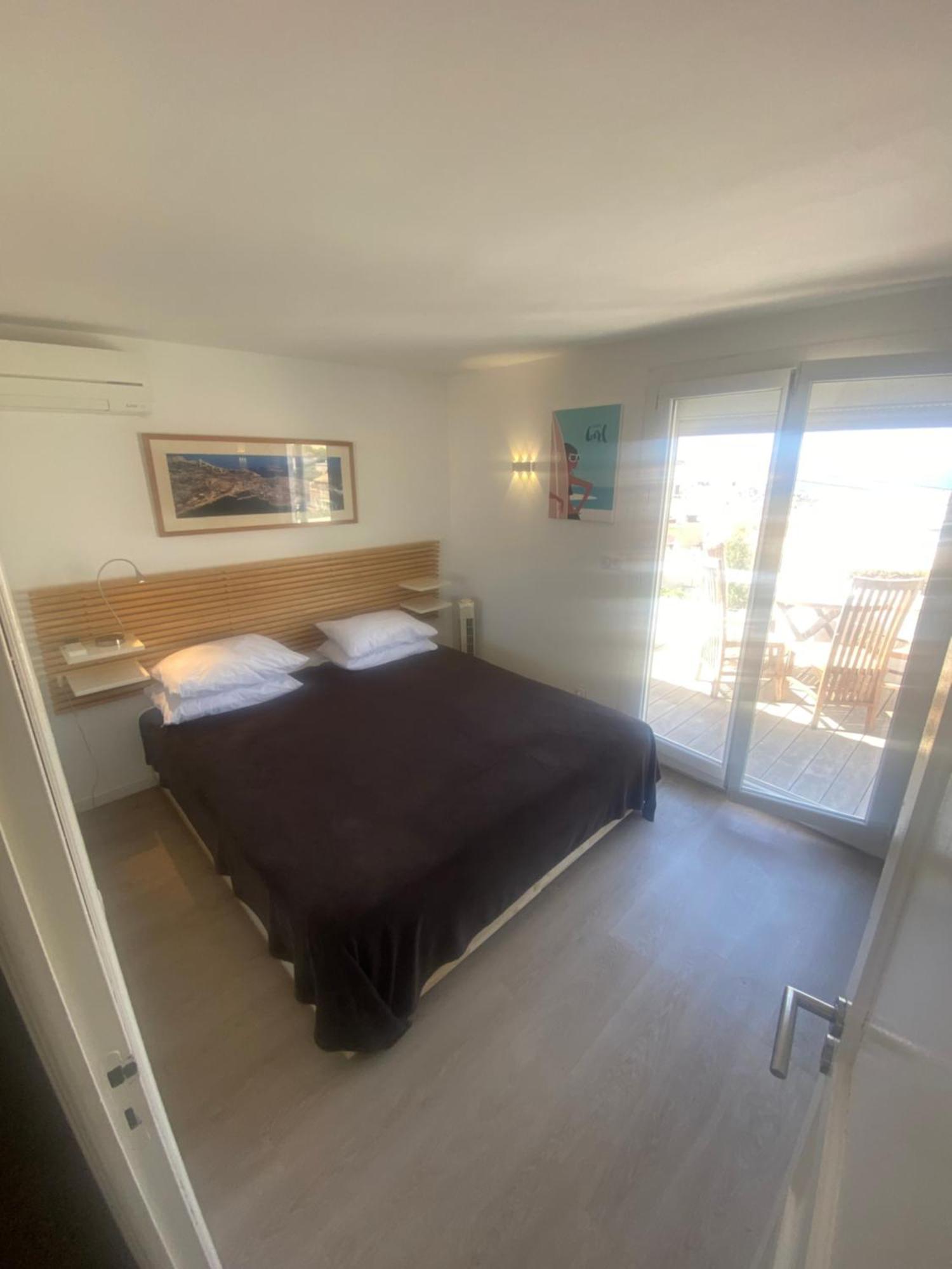 Au Coeur Du Parc National Du Massif Des Calanques, La Flibuste Des Goudes, Maison 2 Chambres, Climatisee, Jardins, Solarium, Proche Plage, Large Vue Mer Marseille Luaran gambar